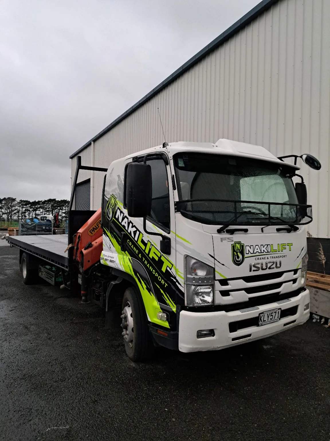 Naki Lift truck